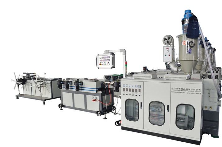 Máy sản xuất Ống ruột gà PVC