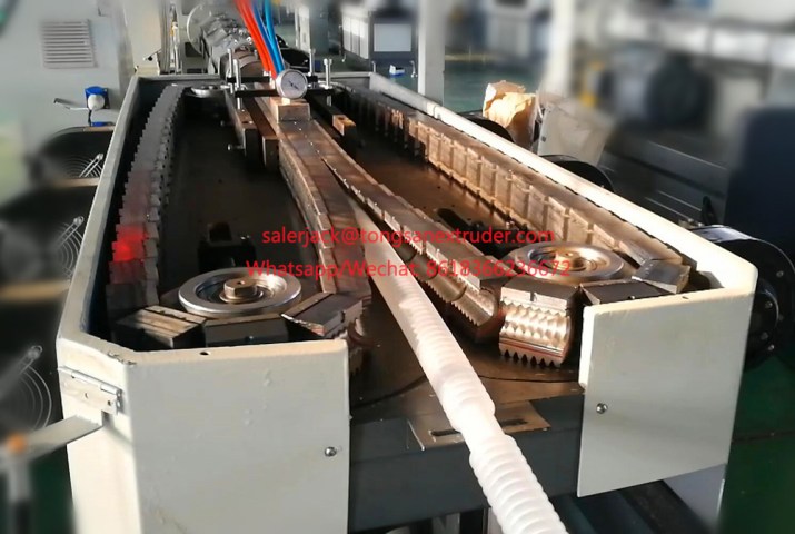 plastic drain hose machine