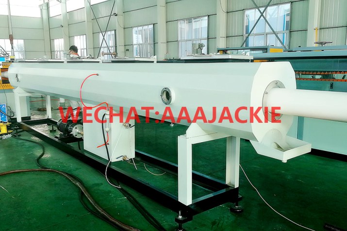 Mesin Produksi Pipa PVC