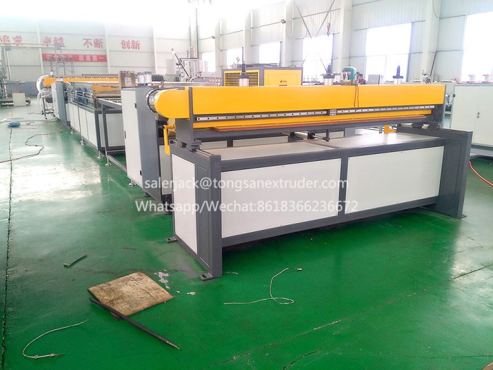 corflute sheet extrusion line