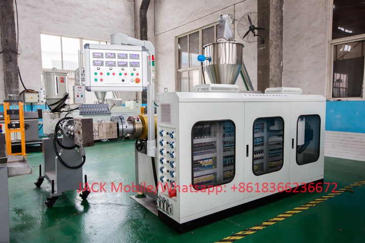 WPC Decking Profile Extruder