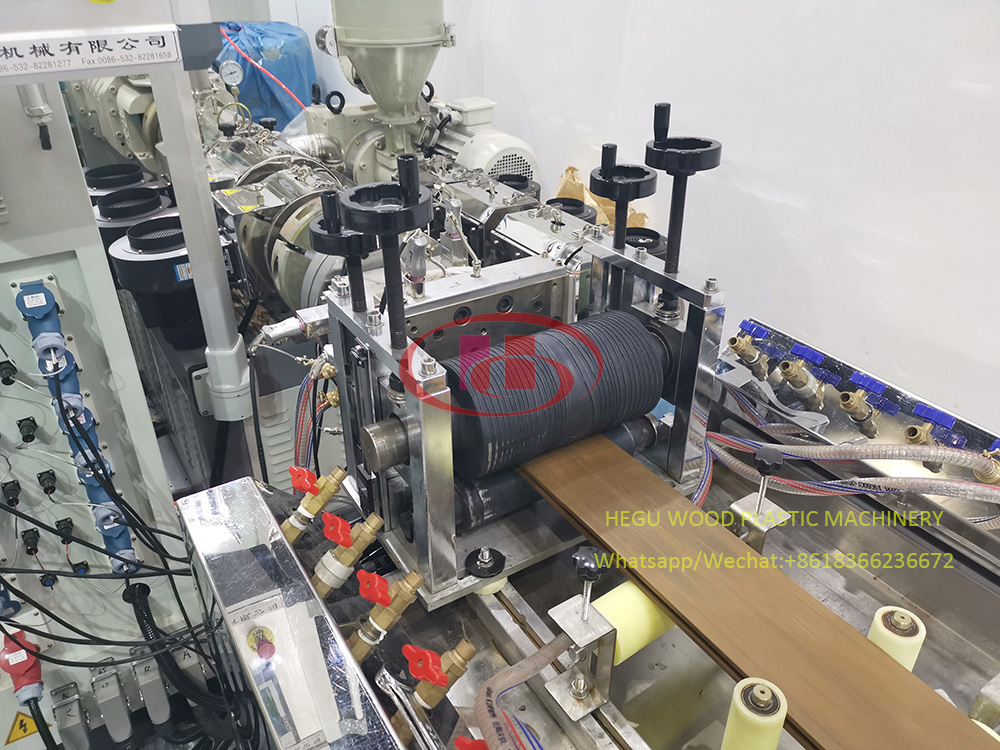 WPC Decking Making Machine