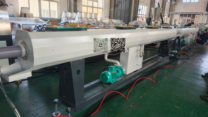HDPE Pipe Extruder Machine