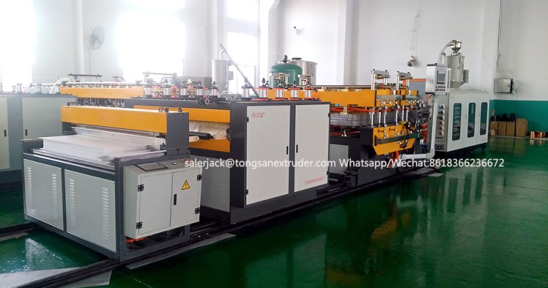PP hollow sheet machine