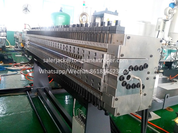 PP corrugated sheet machine