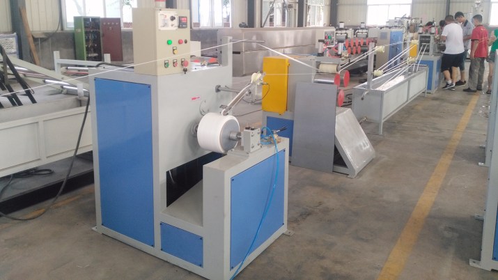 Máy sản xuất dây đai nhựa