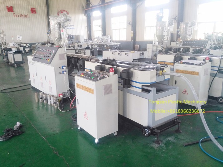 Máquina de extrusión de Sifón Curvo Extensible