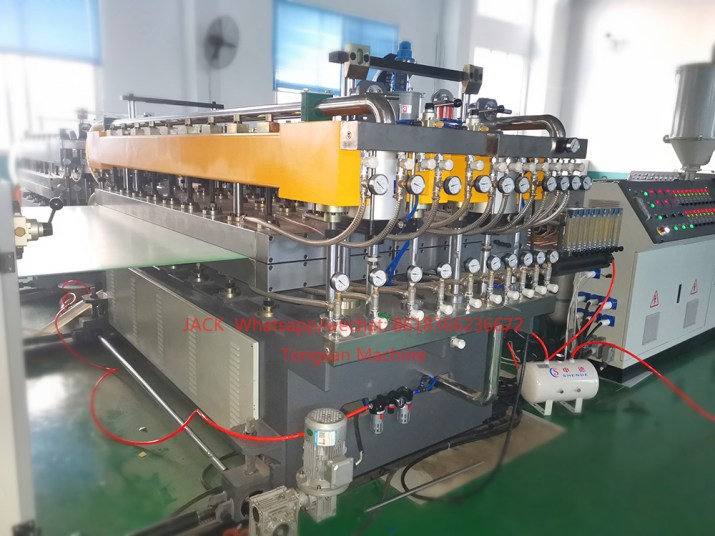 PP hollow sheet extrusion line