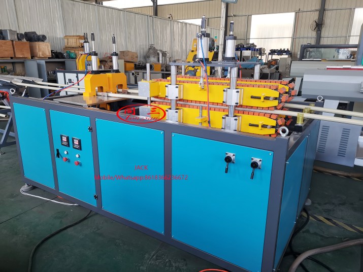 2 cavity PVC Pipe Machine