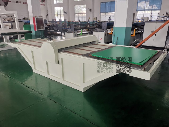 Plastic Layer Pad Cutting Machine