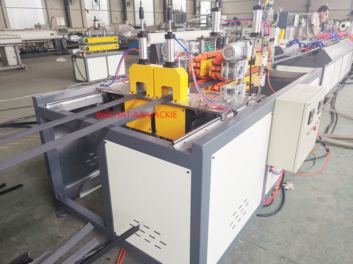 Máquina de extrusión de perfiles PP  PE 
