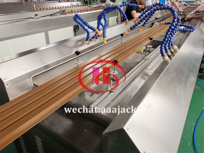 plastic wood extrusion machine
