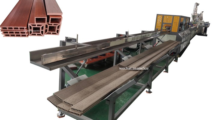  Máy sản xuất gỗ nhựa composite