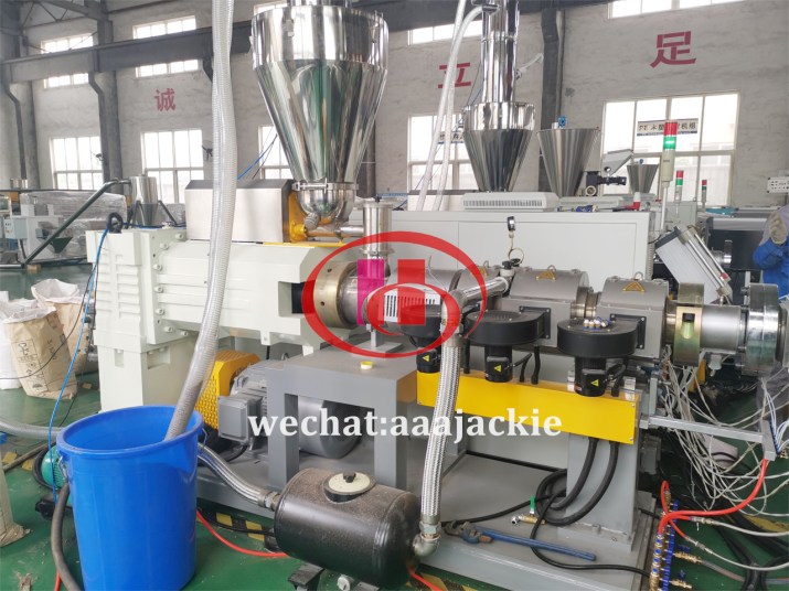 wood plastic composite extuder machine