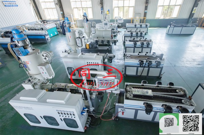 corrugated plastic pipe machine