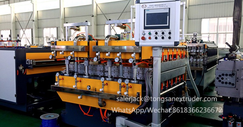 PP hollow sheet making machine
