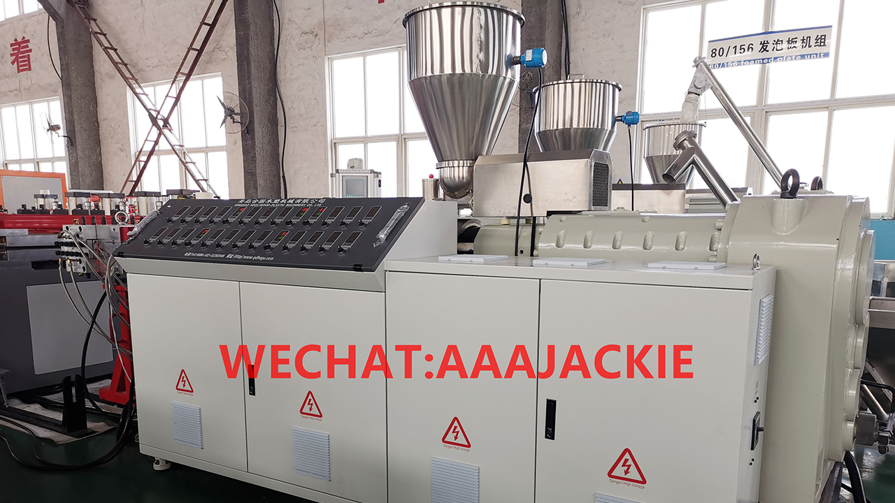 Máy sản xuất Tấm nhựa   WPC Foam