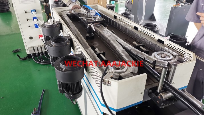Mesin Pembuat pipa Conduit fleksibel Nylon poliamida