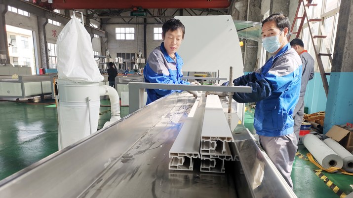 PVC UPVC window door profile extrusion machine